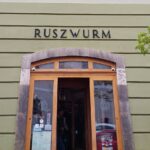 A Ruszwurm: évszázadok tanúja a Várban