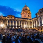 „Mindörökké operett” – idén is felragyog a Budai Várban a gramofonok zenei öröksége